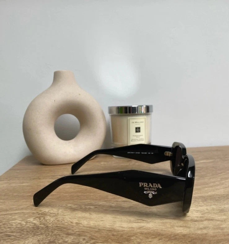 Prada PR 17WS 1AB5S0 49-20 Black Luxury Women’s Sunglasses Made In Italy